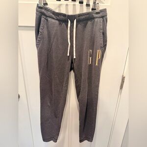 GAP Jogger Sweatpants Womens Small Gray Drawstring Logo Lounge Athleisure Pants